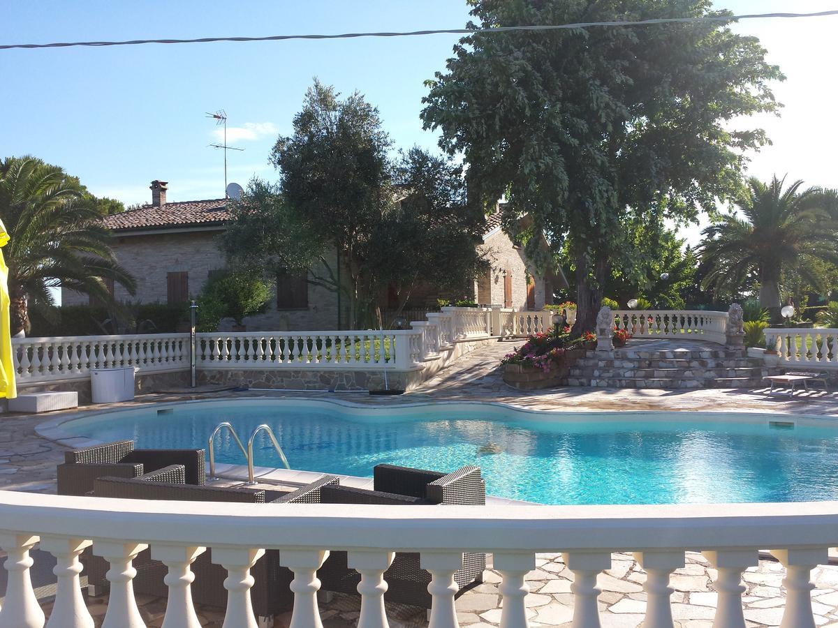 Country House Resort Villa Giardino Degli Eventi 法诺 外观 照片